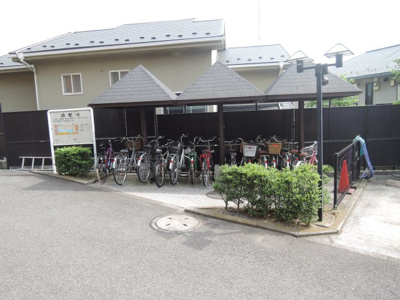 【その他共用部分】 | グローリア初穂大倉山 | 駐輪場