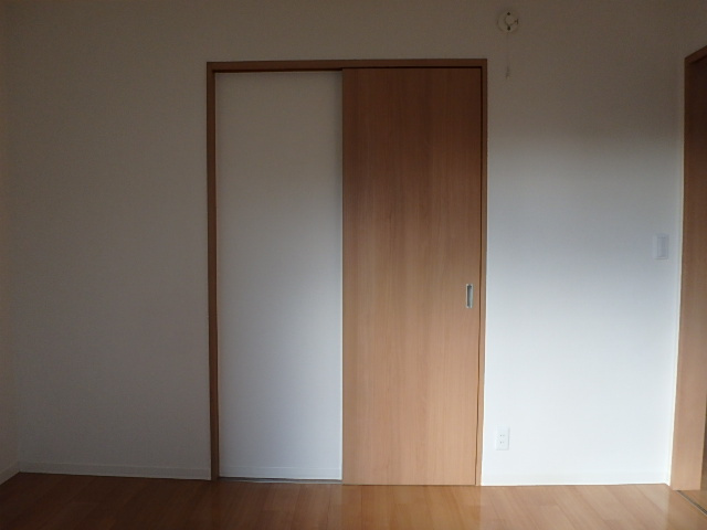 サンディアスの洋室