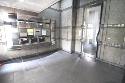 【エントランス】 | タイムス西田辺 | 重厚感のあるエントランス☆