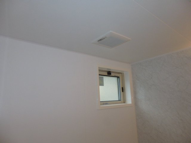 ロジュマン－Ｓの浴室|浴室換気扇・窓