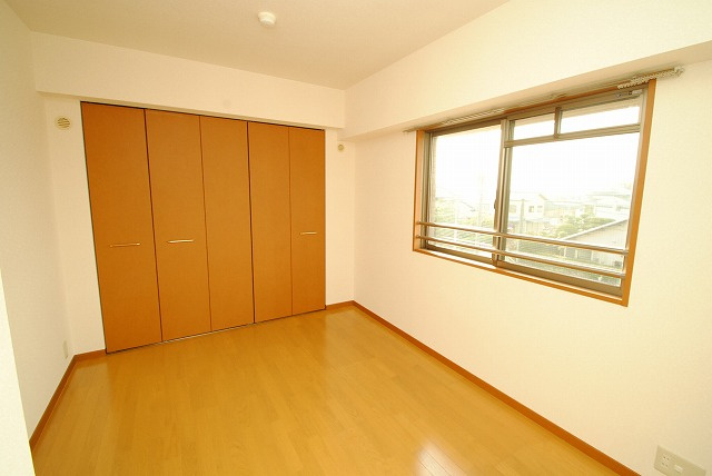 クレスト大善寺の洋室|同型物件　イメージ写真