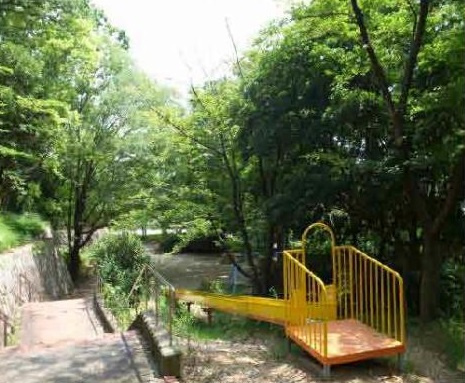 箕面市如意谷3丁目　中古一戸建の周辺