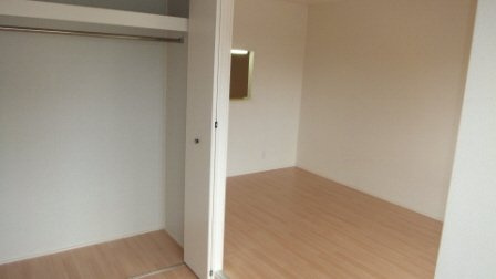 ホワイトヴェールの収納|大型クローゼット