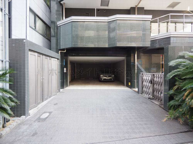 【駐車場】 | アーデン堺筋本町