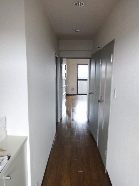 グラントルム弐番館のその他|廊下