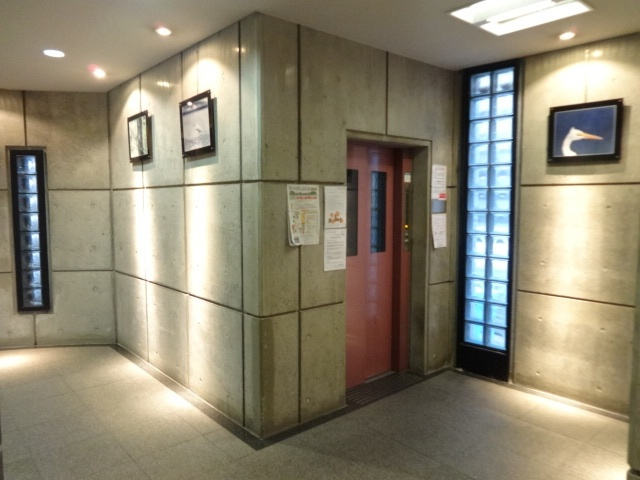 グラントルム弐番館のその他共用部分|エレベーターホール
