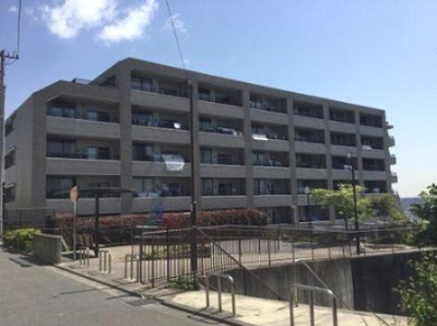 【外観】 | 横浜三ツ池公園パークホームズ | JR線「鶴見」駅バス10分「下末吉」停歩3分！