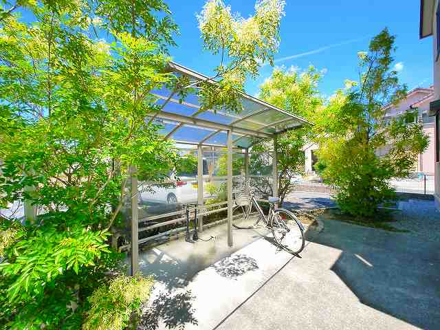 パルハウスのその他共用部分|自転車置き場