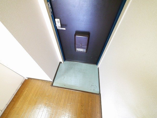 泉都ハイツの玄関|きれいな玄関です