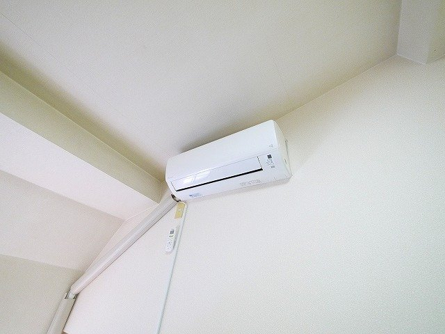 泉都ハイツの設備|エアコン付きです