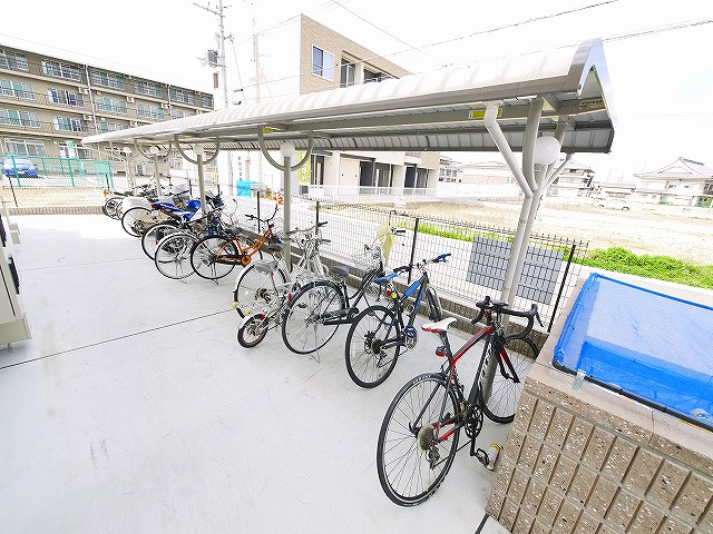 ベル・ブライトＮのその他共用部分|自転車置き場が有ります。