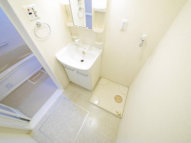 ラ・フロール青垣の設備|洗濯機を室内に置いていただけます
