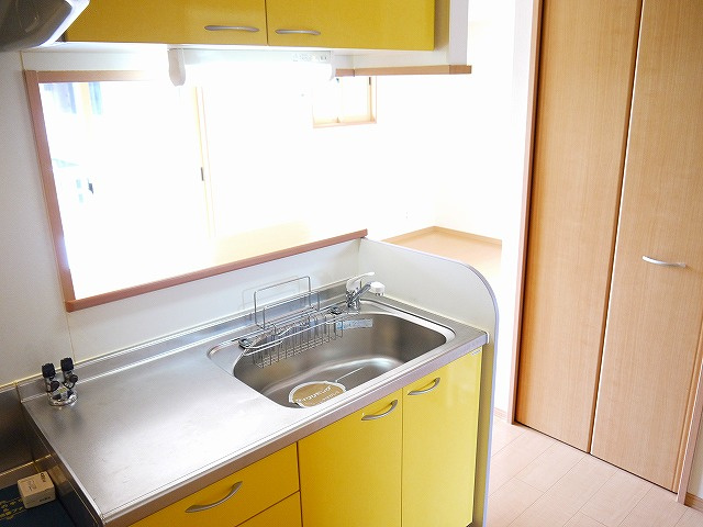 フォンティーヌのキッチン|カウンターキッチンです