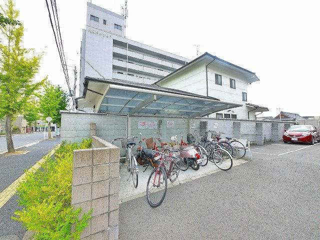 ベレオ天理のその他共用部分|自転車置き場です。