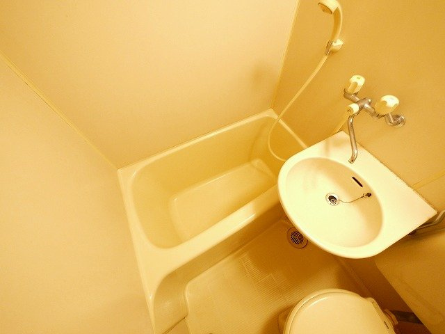 CASA天理の浴室|コンパクトで使いやすいお風呂です