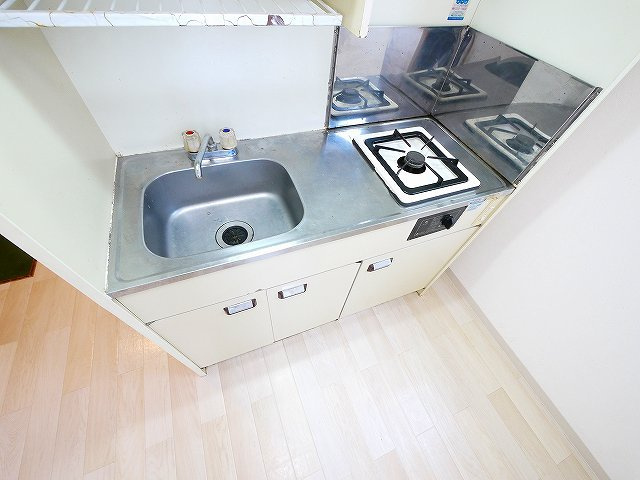 CASA天理のキッチン|コンパクトなキッチンで掃除もラクラク