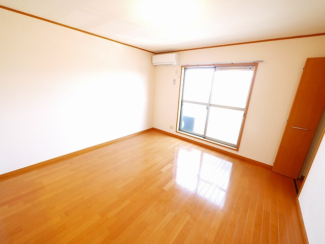 クレールマーマの洋室|ゆったりした洋室です