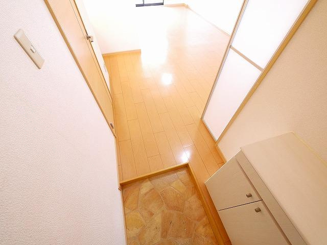 エスポアールＴＨの玄関|きれいな玄関です