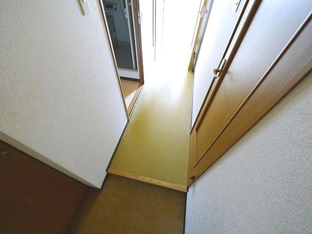 結充Immeuble　A館の玄関|ゆったりとした玄関です