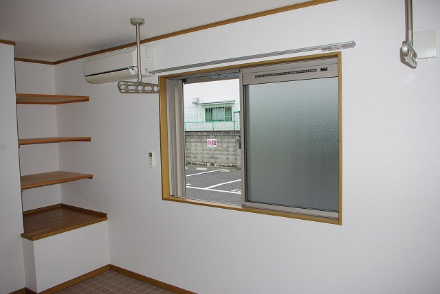 エル・セレーノ天理の洋室|スタンダードな洋室です