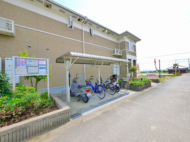 アプリコット（天理市）のその他共用部分|自転車置き場