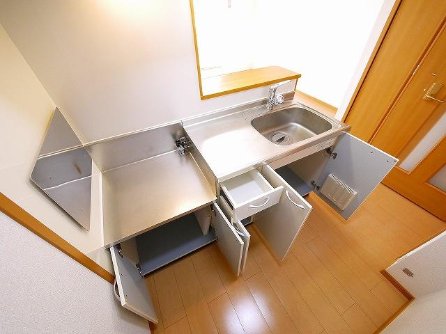 プロムナードⅡのキッチン|シンプルなカウンターキッチンです