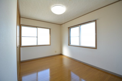 【洋室】 | ロアール北美 | 落ち着いた色調の洋室です