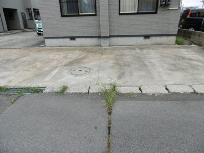 【駐車場】 | ロアール北美 | 駐車場２台、駐車場消雪