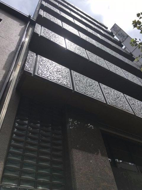末広ビルの外観