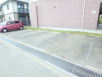 【駐車場】 | アムール・ペルペテュエ