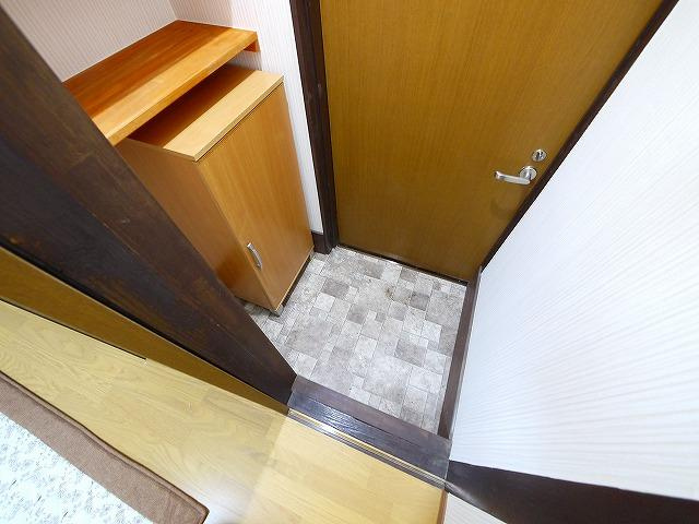 若草ビレッジの玄関