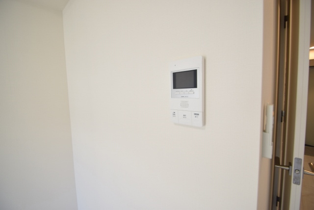 ドゥーエ西船橋の設備|ＴＶモニターホン付きで安心