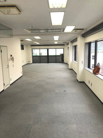 新御徒町妙見屋ビルの内装