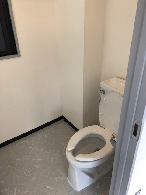 新御徒町妙見屋ビルのトイレ
