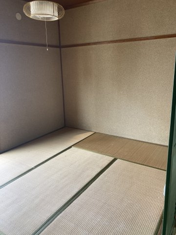 やすだ荘の和室