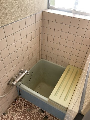 やすだ荘の浴室