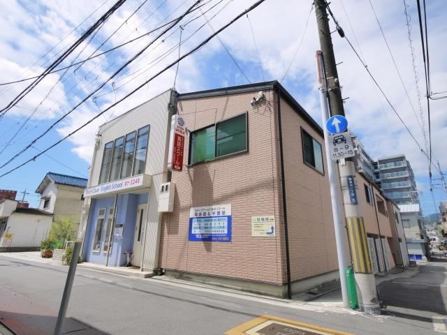山中店舗（富雄北）の外観
