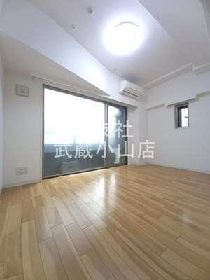 【居間・リビング】 | 洗足館