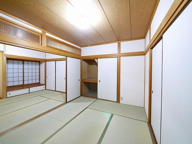 白庭台１丁目貸家の内装