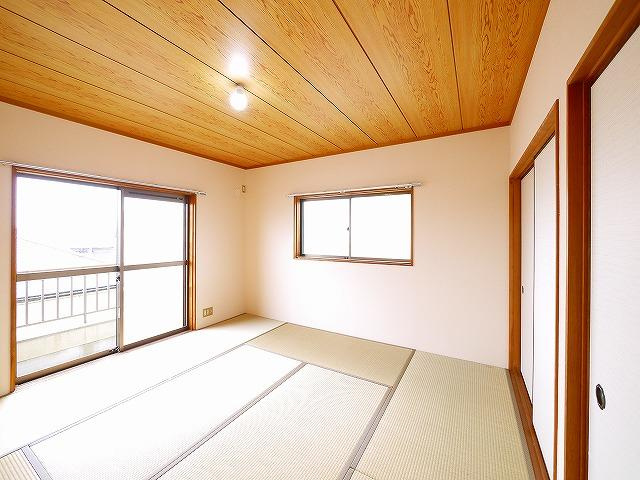 白庭台１丁目貸家の寝室