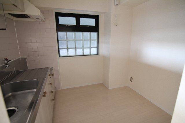 【キッチン】 | グランドール塚口南