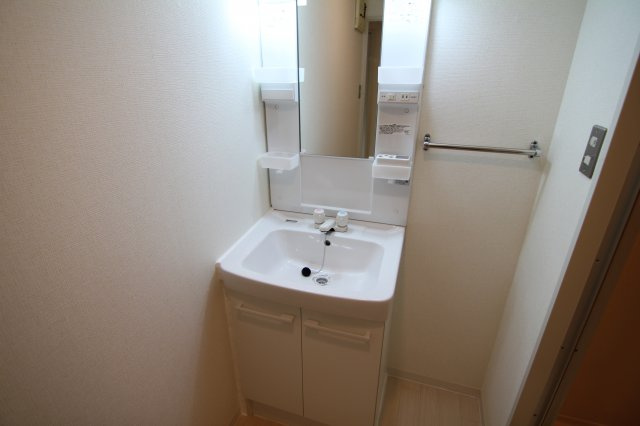 【独立洗面台】 | グランドール塚口南