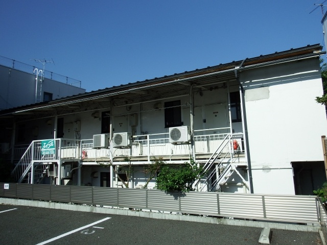 山形市六日町の１Kの外観
