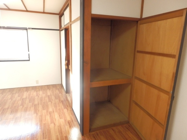 山形市六日町の１Kの収納