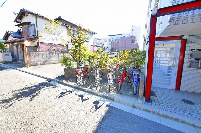 シティパレス芝辻のその他共用部分|駐輪場です