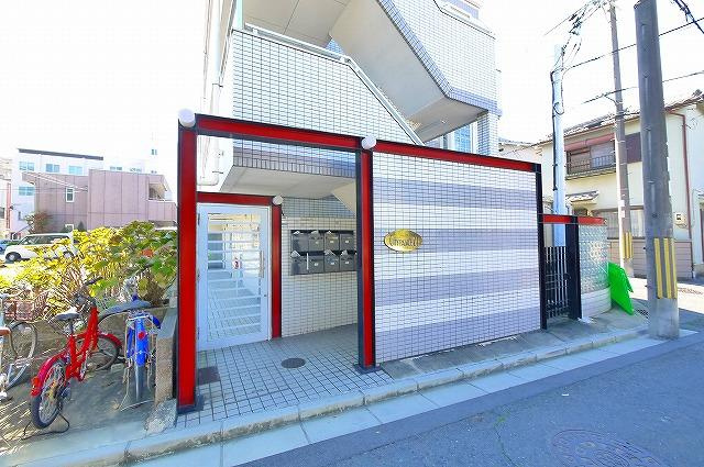 シティパレス芝辻のエントランス|オートロック完備のエントランスです