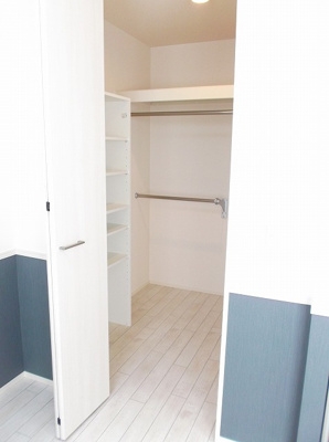 【収納】 | グリッター・プルース | ウォークインクローゼット