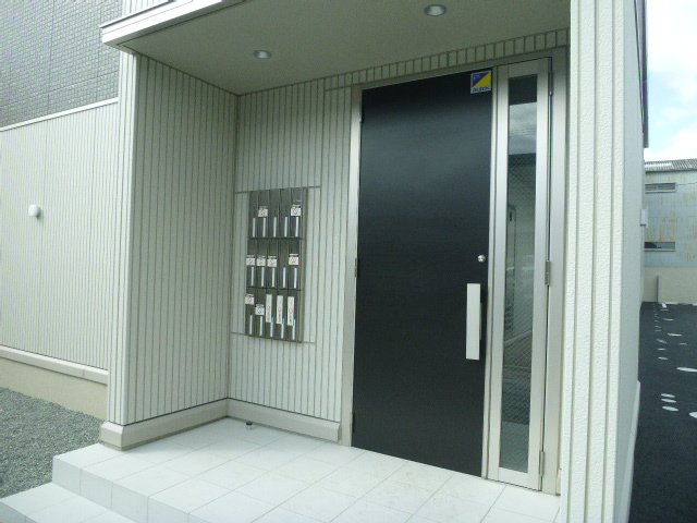 THE RESIDENCE姫路神屋町のエントランス