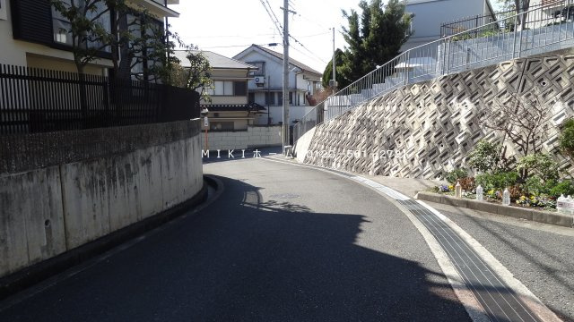 箕面市半町１丁目　土地の周辺