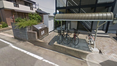 【その他共用部分】 | 太一Ⅱ | ゴミステーションと屋根付き駐輪場です